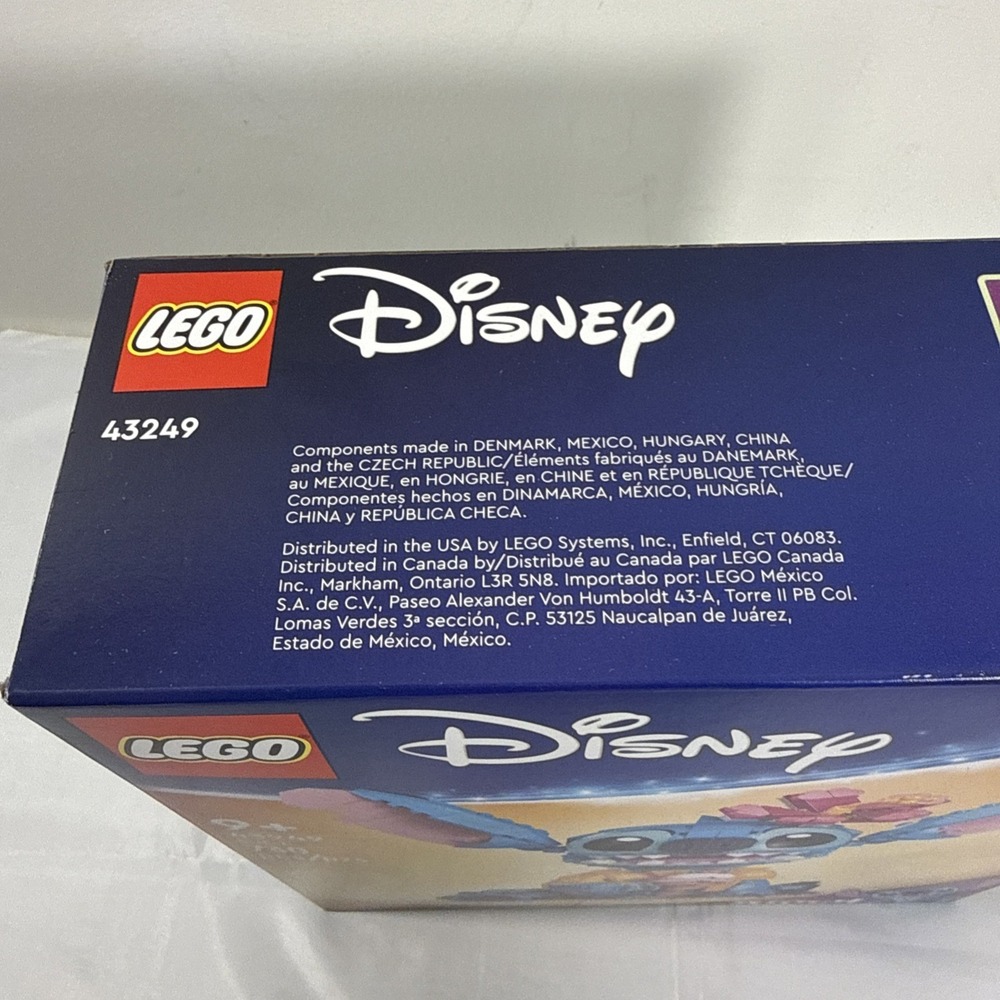 LEGO Disney Stitch Toy Building Kit  Buildable Figure 43249 - Picture 3 of 5